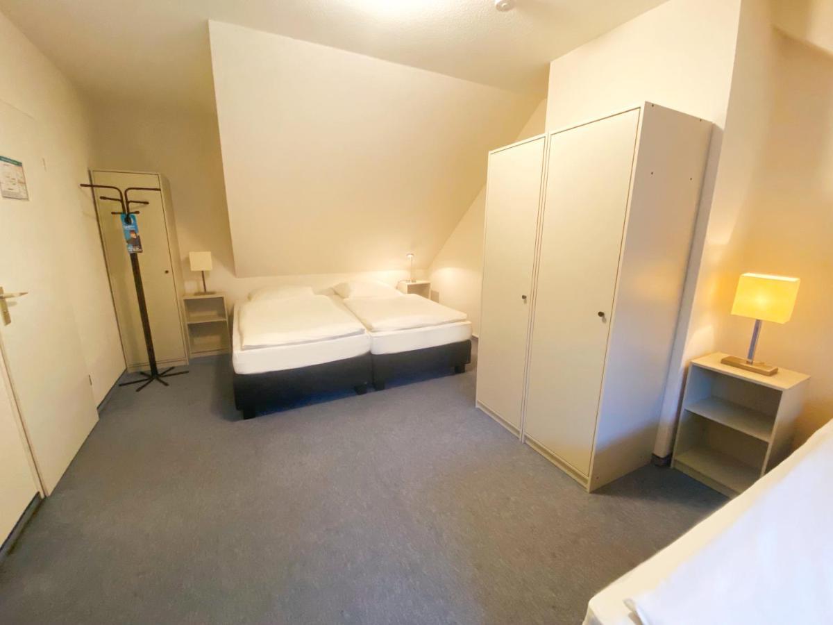 Hotel Kaiserswerth Dusseldorf Luaran gambar